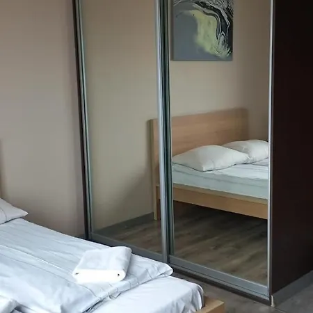 Jtb Brama Portowa Apartment *